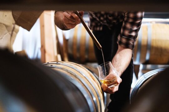Guided Distillery Tour & Rum Tasting
